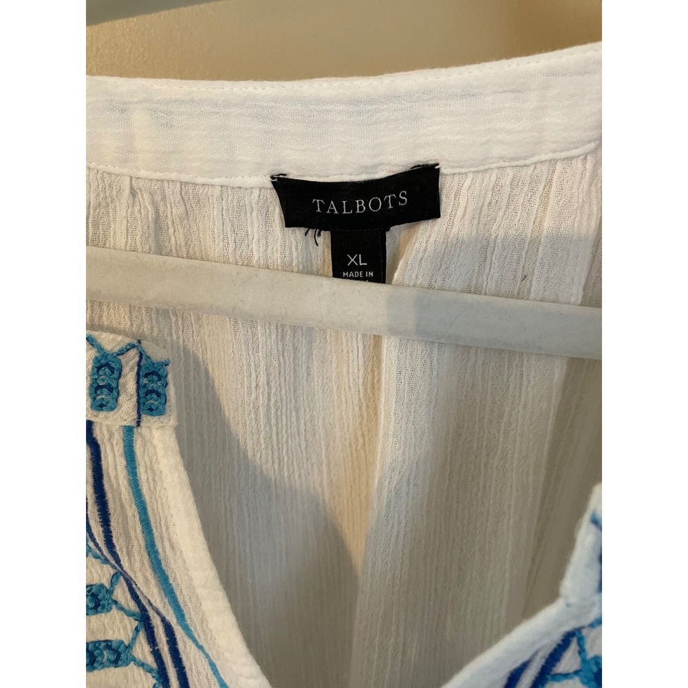 Talbots Size L Gauze Popover Tunic Top‎ White Blue Embroidered Vacation Summer - Picture 3 of 7